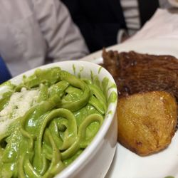 Puro Peru - Bistec a lo pobre