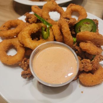 Sprigs Grille Restaurant - Calamari Rings - Seafood Near Me - Kapolei, Hawaii