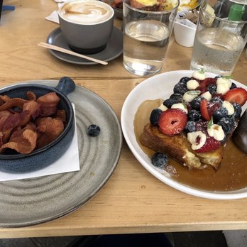 Bachour - Challah French Toast - Bakeries Near Me - Coral Gables, Florida