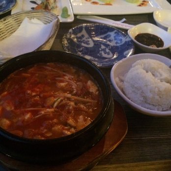 Nozomi - Hot pot - Sushi Bars Near Me - La Jolla, California