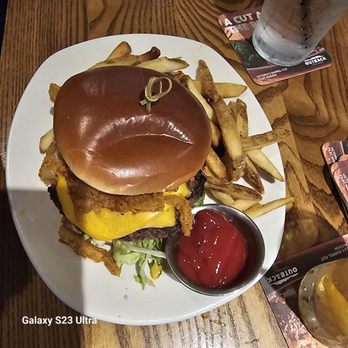 Outback Steakhouse - Steakhouses Near Me - Colonial Heights, Virginia