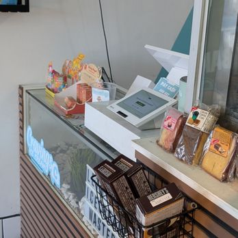 Cravings Ice Cream - They are no longer on Fivestars - Ice Cream & Frozen Yogurt Near Me - Bellflower, California