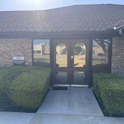 Richardson Podiatry Center - Richardson Podiatry exterior entrance and sidewalk