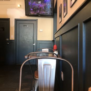 Shanes Brooklyn - New American Near Me - Brooklyn, New York