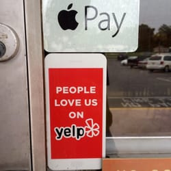 Apple Pay & Yelp go hand in hand-2016