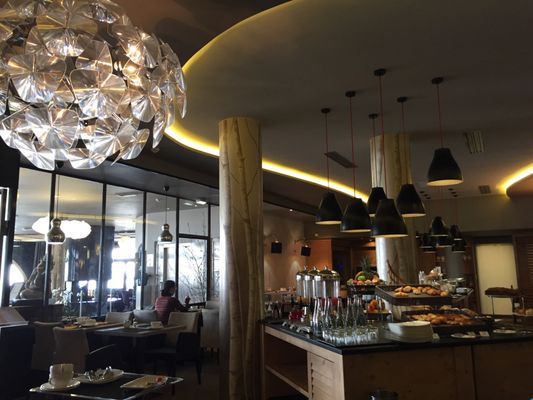 Hôtel Koh-I Nor by Les Etincelles by null