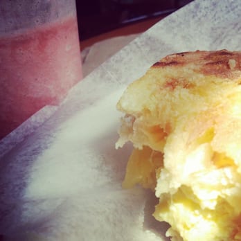 Artisan Coffee House - Egg,  cheese, hollandaise sandwich on Ciabatta with a strawberry banana smoothie! - Coffee & Tea Near Me - Scottsville, New York