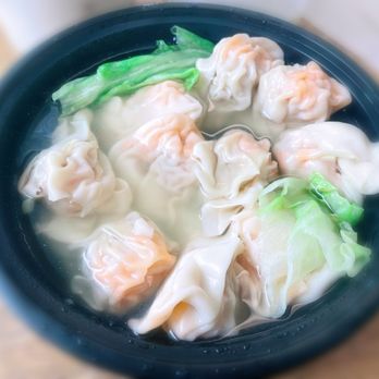Rice Roll Express - T1. Shrimp and Roe Wonton Soup 鮮蝦蟹籽雲吞 - Chinese Near Me - San Francisco, California Rice Roll Express - T1. Shrimp and Roe Wonton Soup 鮮蝦蟹籽雲吞 - Chinese Near Me - San Francisco, California