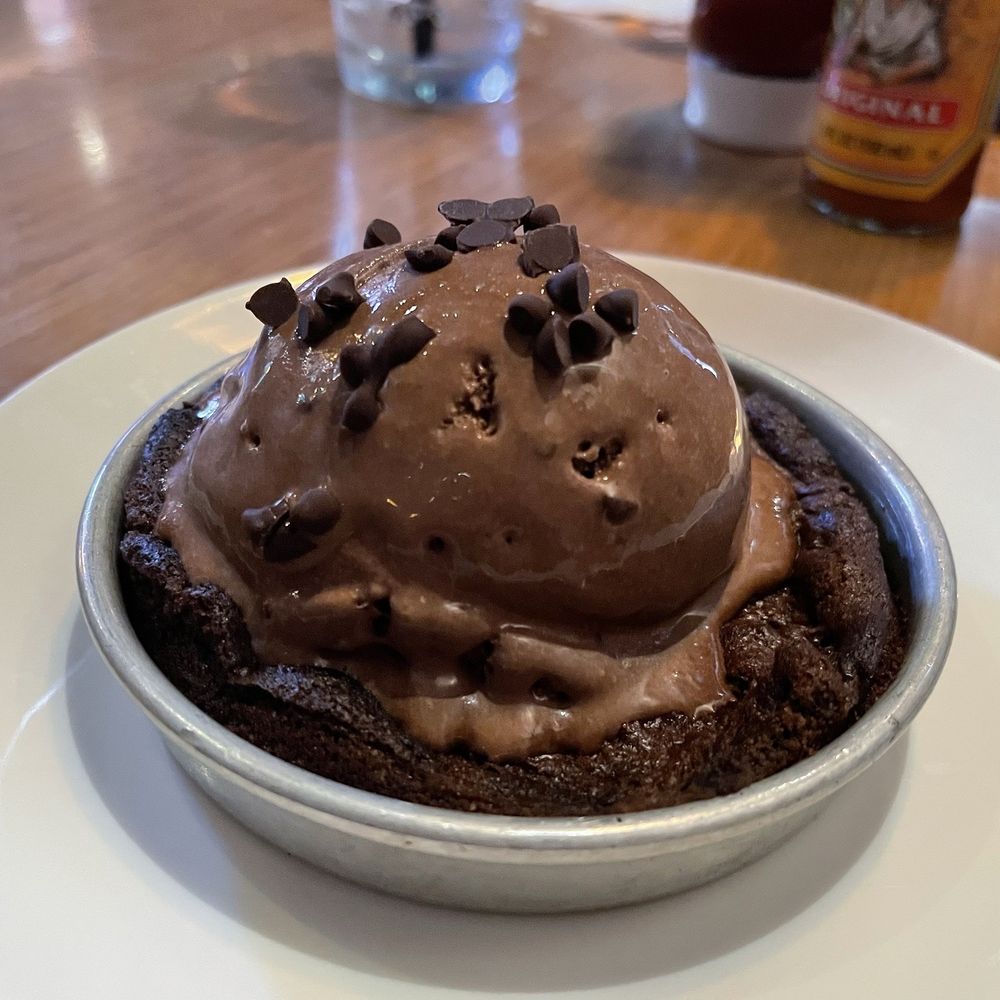 BJ's Restaurant & Brewhouse - Triple Chocolate Pizookie Made With Ghirardelli - Pizza Near Me - Burbank, California
