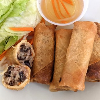 Pho Mama - Egg rolls, some of the best local ones - Vietnamese Near Me - Union City, California