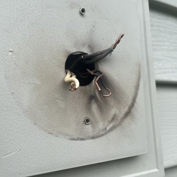 Newman Homes General Contracting Company - Post siding "reinstall" almost caused a fire. - Roofing Near Me - Augusta, Maine Newman Homes General Contracting Company - Post siding "reinstall" almost caused a fire. - Roofing Near Me - Augusta, Maine