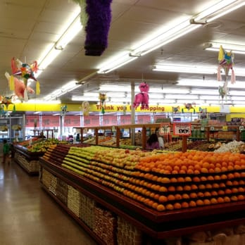 Armando's Supermarket - a fruit and vegetable section - Grocery Near Me - Elgin, Illinois Armando's Supermarket - a fruit and vegetable section - Grocery Near Me - Elgin, Illinois