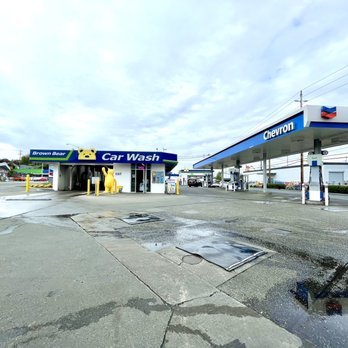 Brown Bear Car Wash - May 2021 - Car Wash Near Me - Everett, Washington