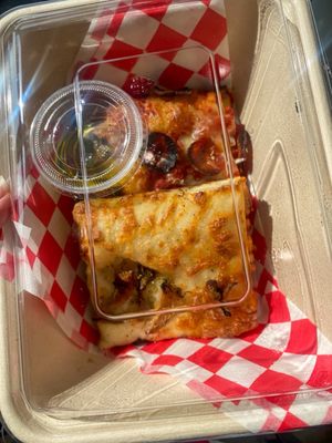 Old Gold Tomato Pie by null