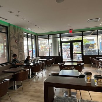 Filicori Zecchini - Interior seating - Coffee & Tea Near Me - Potomac, Maryland