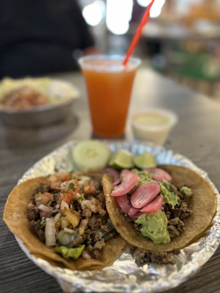 Taqueria 84 Logo
