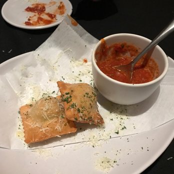 Ronnie Grisanti's - Yummy toasted raviolis!! - Italian Near Me - Memphis, Tennessee Ronnie Grisanti's - Yummy toasted raviolis!! - Italian Near Me - Memphis, Tennessee