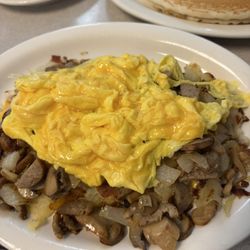 Nick's Family Restaurant - Country Skillet