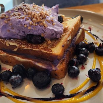 Toast Kitchen & Bakery - Breakfast & Brunch Near Me - Tustin, California