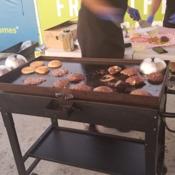 Bomb Burger - The making - Burgers Near Me Bomb Burger - The making - Burgers Near Me