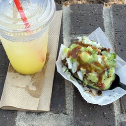 Fresh Mex - Avocado and carnitas