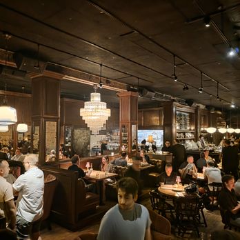 Bavette's Bar & Boeuf - Inside Upstairs - Steakhouses Near Me - Chicago, Illinois Bavette's Bar & Boeuf - Inside Upstairs - Steakhouses Near Me - Chicago, Illinois