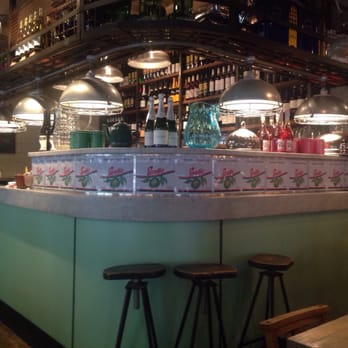 Bill's - The bar. - Modern European Near Me - London, XGL