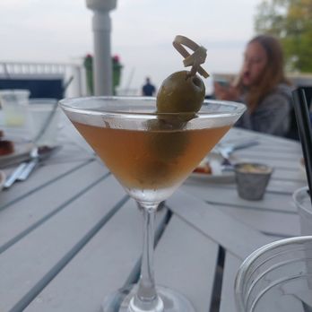 Breakers Resort - Extra dirty martini - Hotels Near Me - Saint Ignace, Michigan