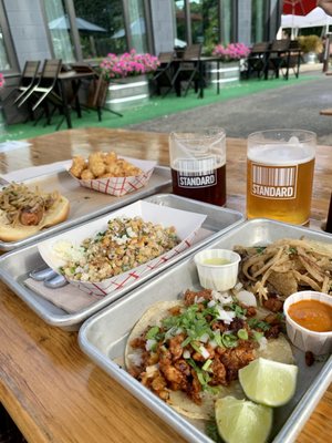 Standard Beer + Food by null
