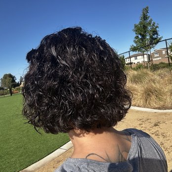 Salon Vitor - Hair Salons Near Me - Brentwood, California Salon Vitor - Hair Salons Near Me - Brentwood, California