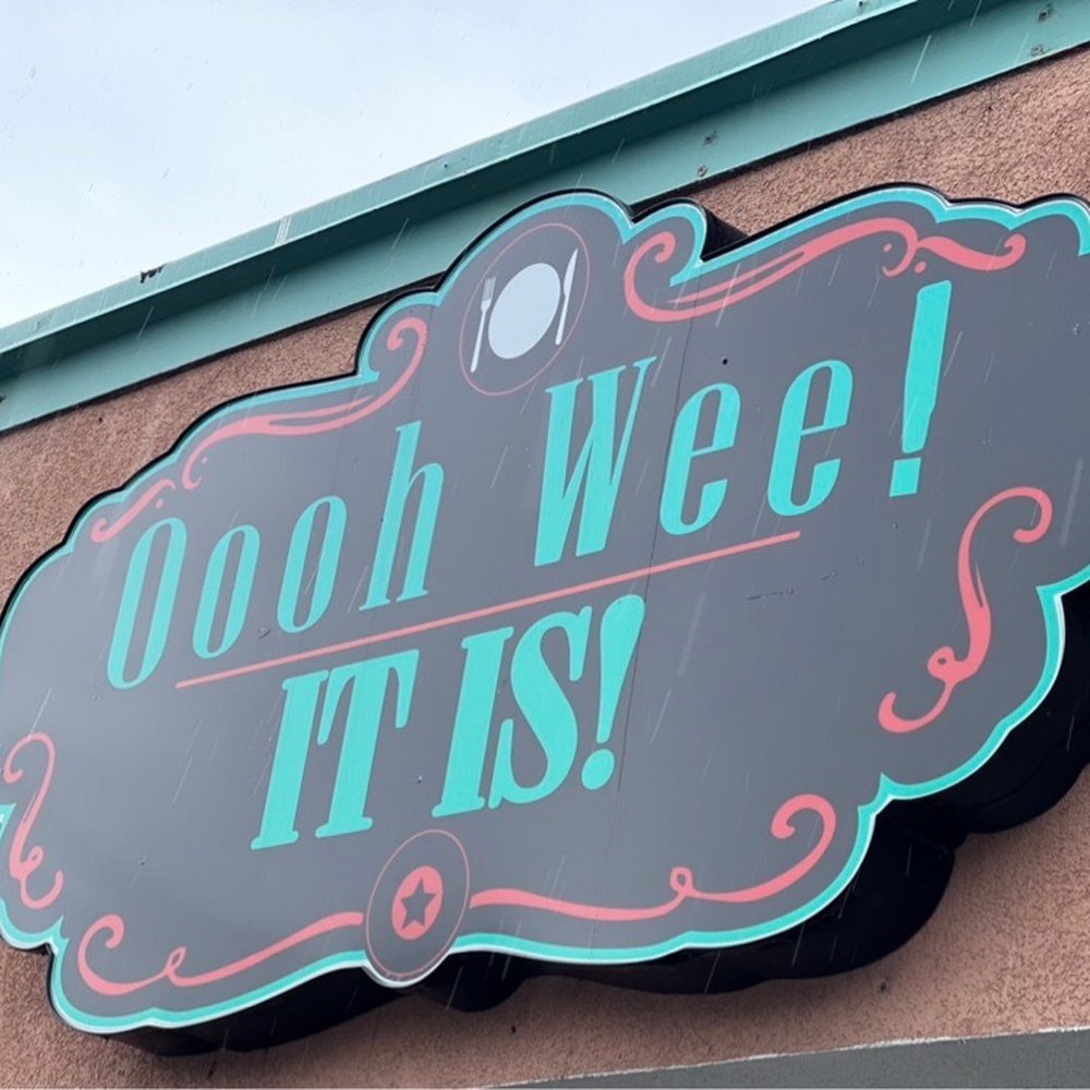 OooH Wee Sweet Tea - Raindrops on the entrance - Southern Near Me - Burnham, Illinois OooH Wee Sweet Tea - Raindrops on the entrance - Southern Near Me - Burnham, Illinois