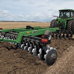 Richards Tractors And Implements