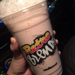 Strawberry mango peach smoothie with 40g protein. So delicious!