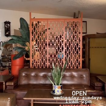A Vintage Walk - Home decor. Mid century. - Antiques Near Me - Covina, California A Vintage Walk - Home decor. Mid century. - Antiques Near Me - Covina, California