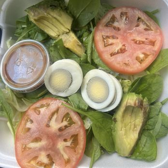 Allenwood General Store - Cobb salad - Antiques Near Me - Allenwood, New Jersey