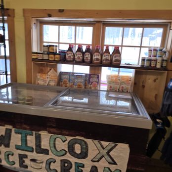 Farmhouse Market - Ice cream - Fruits & Veggies Near Me - Wilmington, Vermont
