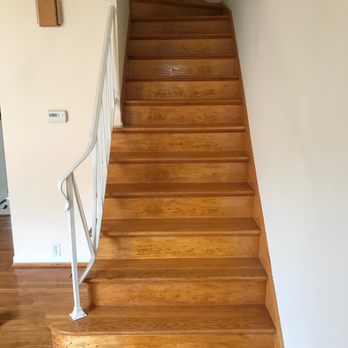 Rovin's Hardwood Flooring - Stairs before - Flooring Near Me - Chicago, Illinois Rovin's Hardwood Flooring - Stairs before - Flooring Near Me - Chicago, Illinois