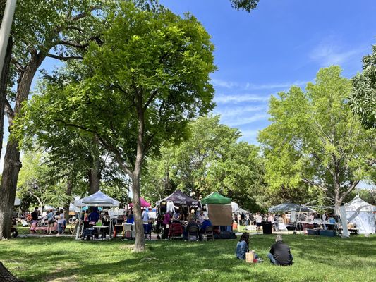 Downtown Growers' Market by null