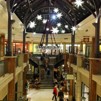 Levantehaus - Schön geschmückt. - Shopping Centers Near Me - Hamburg, HH