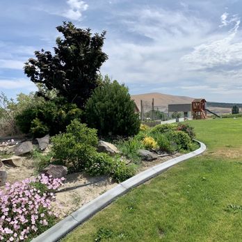 Wine Country Landscaping and Construction - New curbing done by Bryan and his team-thank you! - General Contractors Near Me