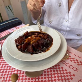 La Fontaine de Mars - Excellent coq au vin - French Near Me - Paris, 75 La Fontaine de Mars - Excellent coq au vin - French Near Me - Paris, 75