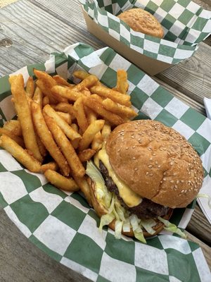 Gimme Burger by null