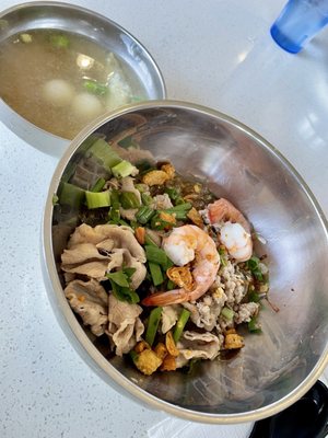 Hu Tieu De Nhat by null