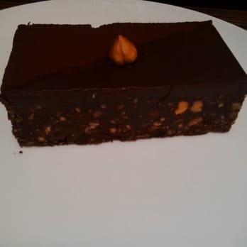L'Eto Caffe - Chocolate truffle cake - Cafes Near Me - London, XGL L'Eto Caffe - Chocolate truffle cake - Cafes Near Me - London, XGL
