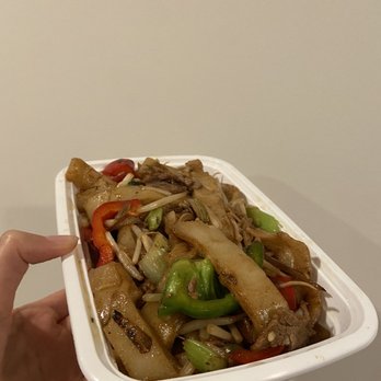 Asian Sweet Bakery - Beef chow fun - Bakeries Near Me - Madison, Wisconsin