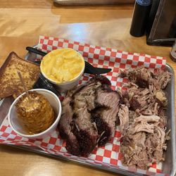 Papa Buck's BBQ - Beef Brisket, Pulled Pork, Mac N Cheese - 6 oz., Deep-Fried Corn - 16 oz.