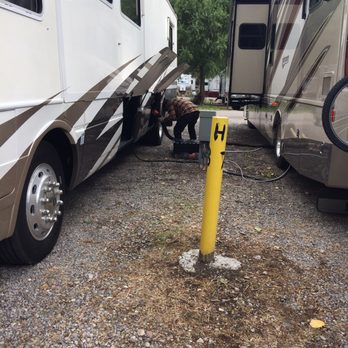 Lakeside RV and Campground - So close, you could reach out and touch someone - Campgrounds Near Me - Provo, Utah