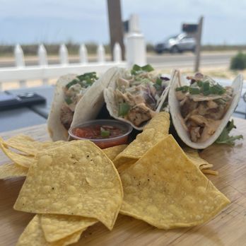 Break Awayz - Fish tacos - Bars Near Me - Flagler Beach, Florida