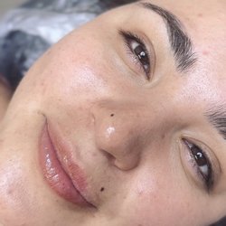 Hailey's IBeauty