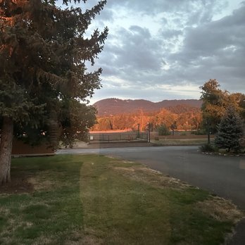 Premier RV Resorts - Sunset views from the park - Campgrounds Near Me - Eugene, Oregon